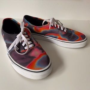 Vans Authentic Dark Aura Low Tops (Used) Size 7.0 Mens/ 8.5 Women's